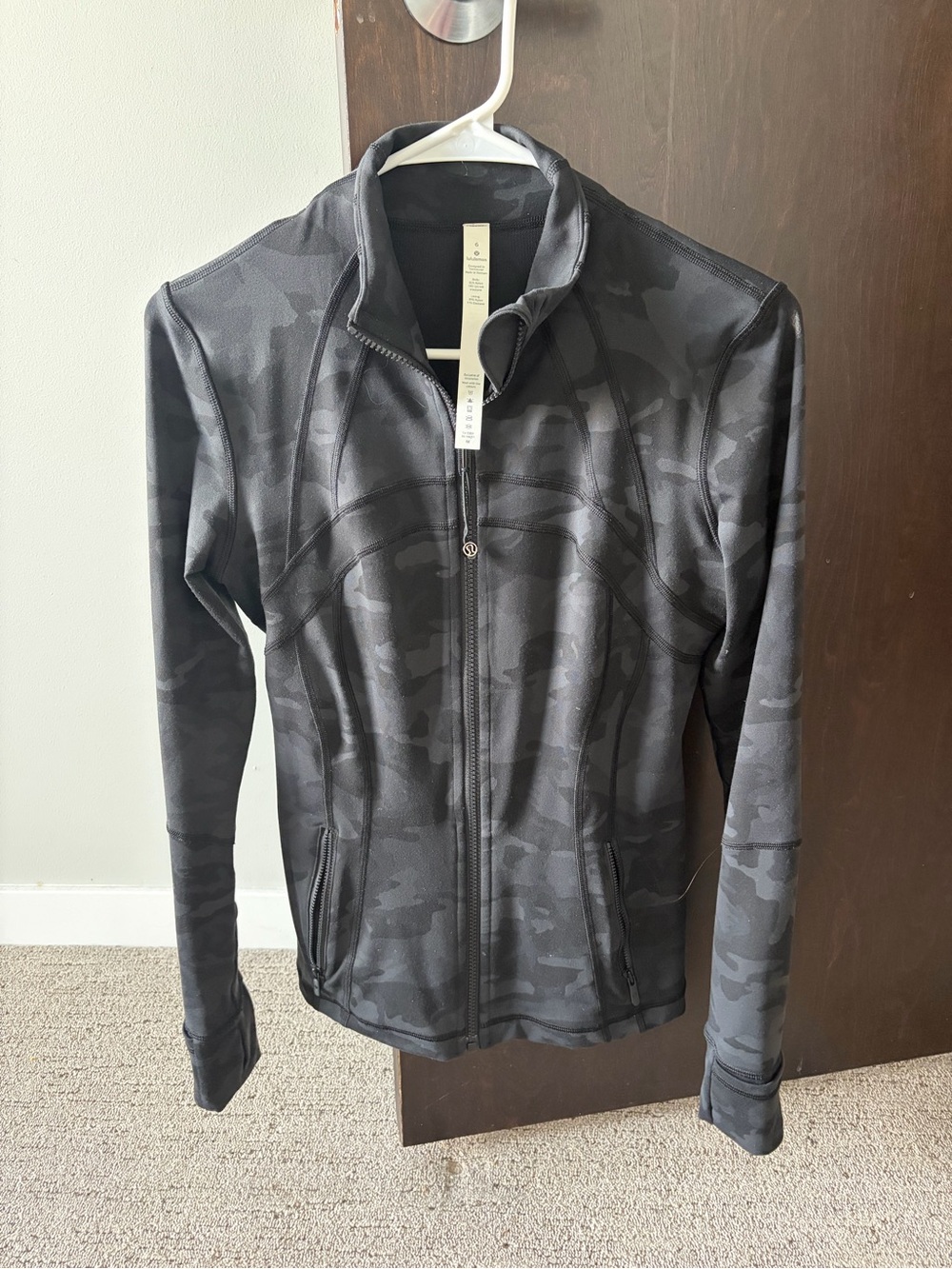 lululemon athletica women’s Black Camo Performance Jacket